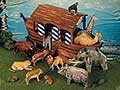 Noah’s Ark with 12 Zoo Animals